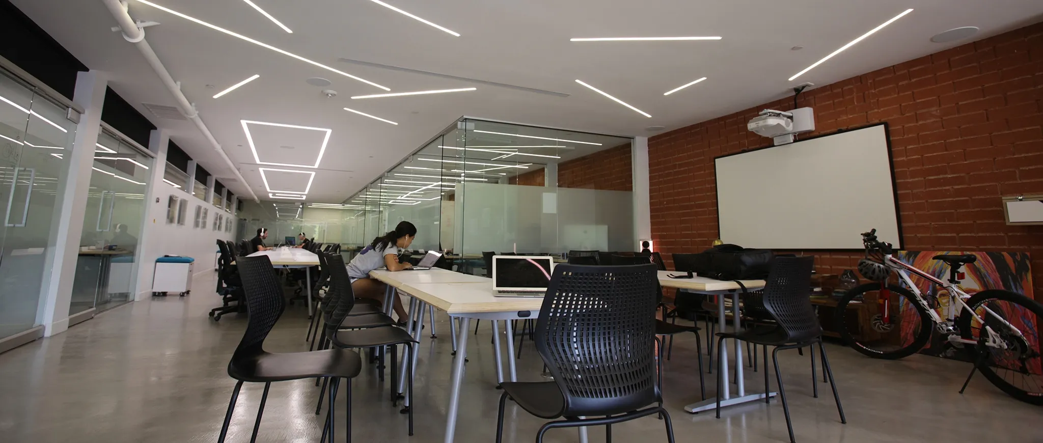 Creative Office LED Lighting Design